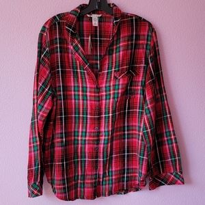 VICTORIA SECRET     PLAID  SLEEPWEAR SHIRT/ L.